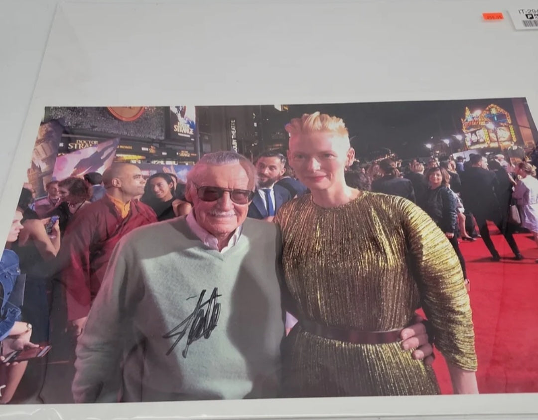 Autographed Stan Lee Photo Stan Lee Collectibles Certified