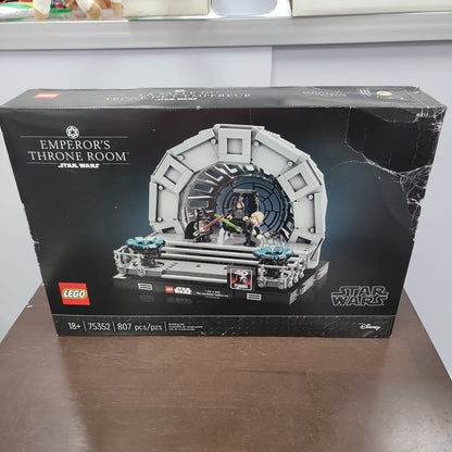 Star Wars Emperor's Throne Room Lego Set