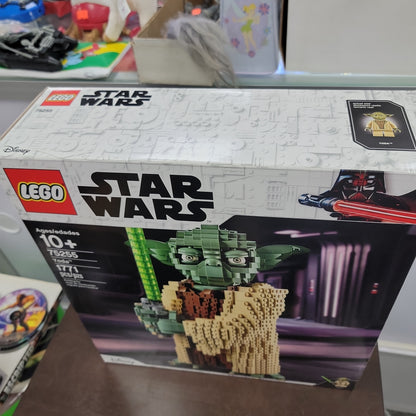 Star Wars Yoda Lego Set
