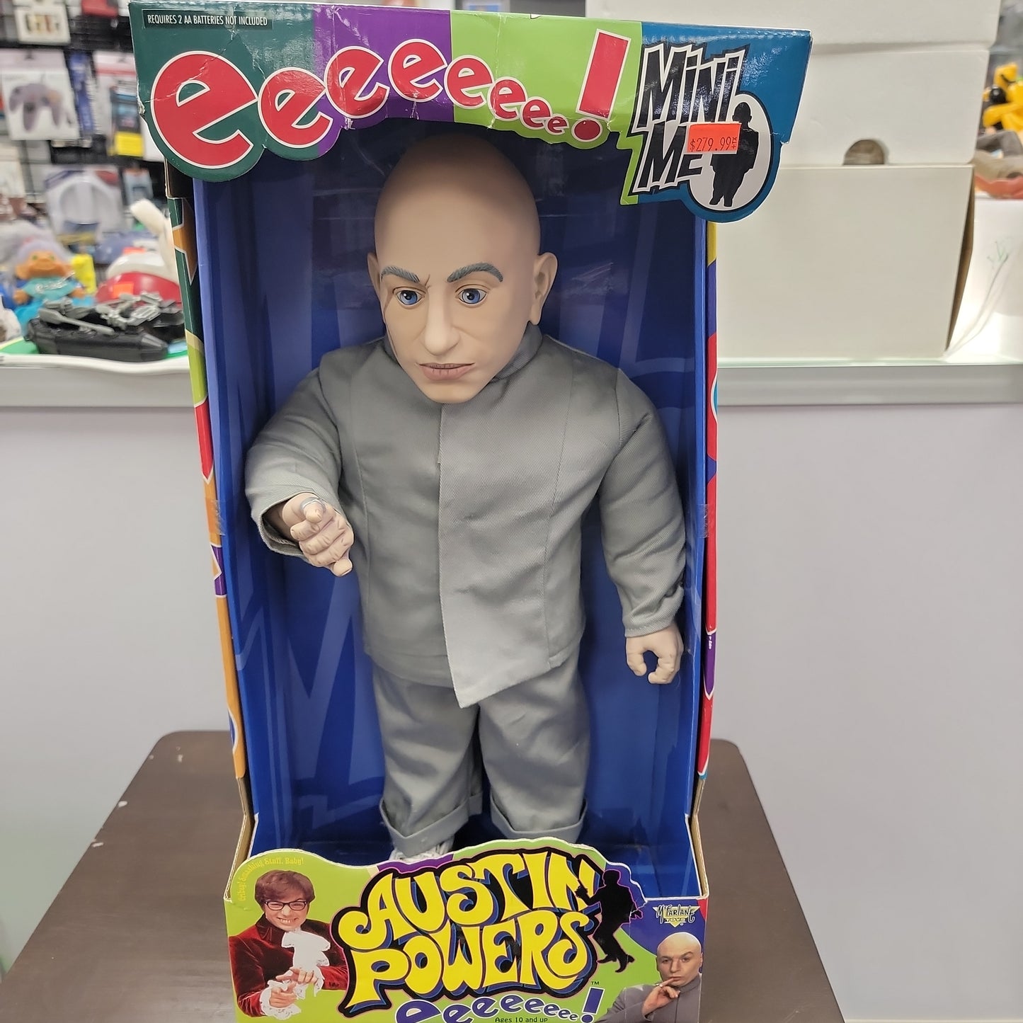 Austin Powers Mini Me 18" Figure