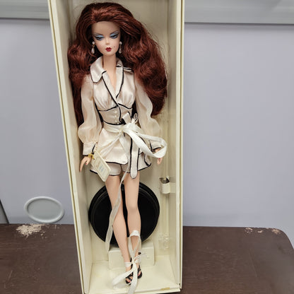 Barbie Fashion Model Collection Suite Retreat Gold Label Barbie Doll