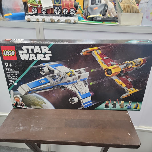 Star Wars New Republic E-Wing vs Shin Hati's Starfighter Lego Set
