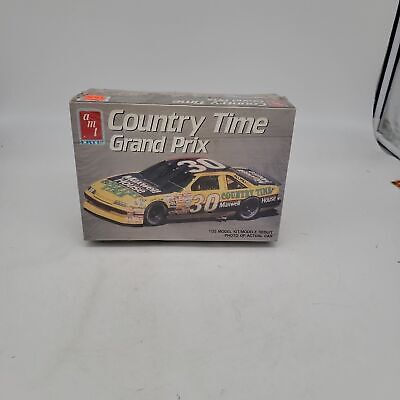 Country Time Grand Prix 1:25 Model Kit