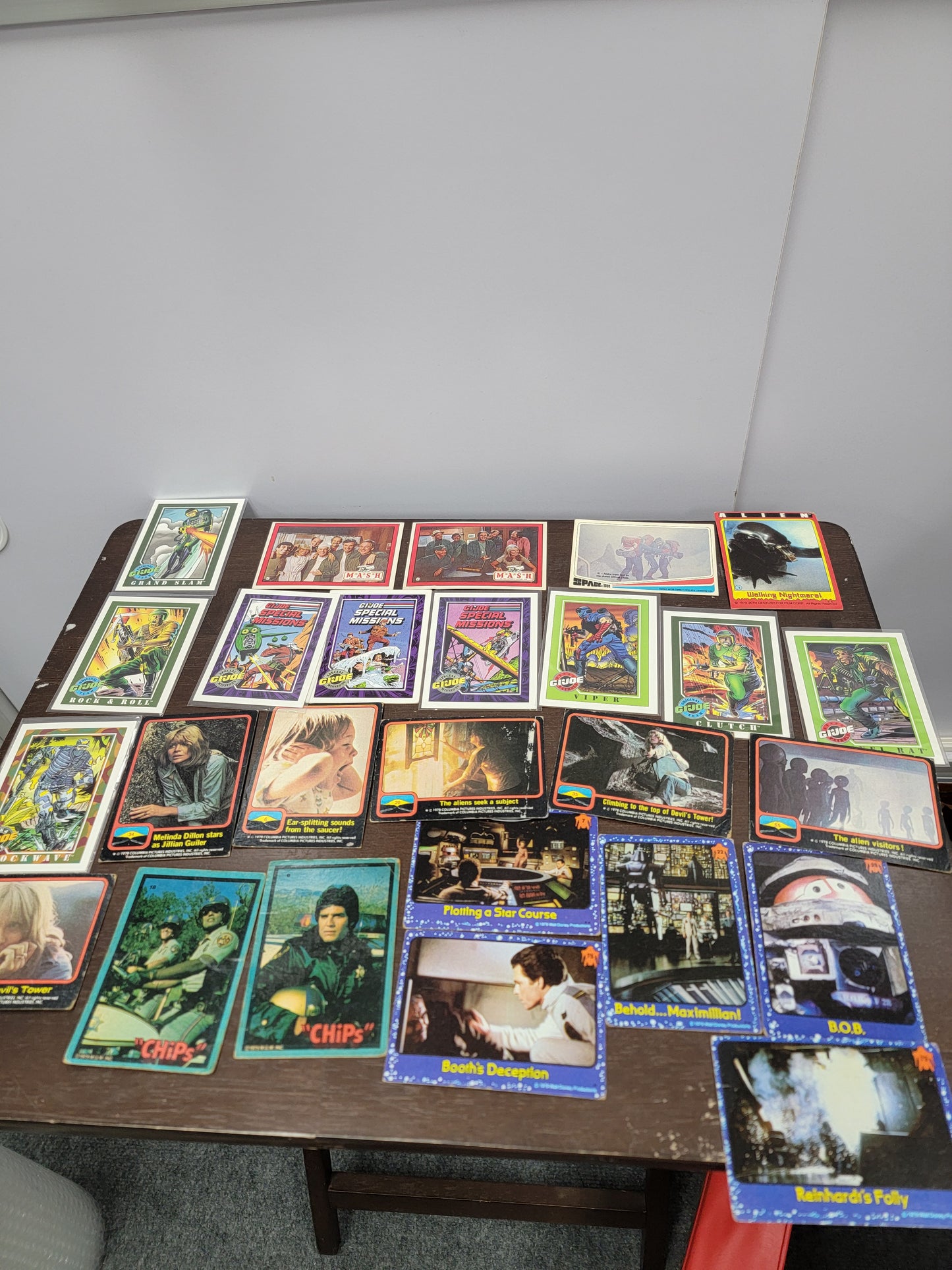 Lot of Various Movie/TV Show Trading Cards