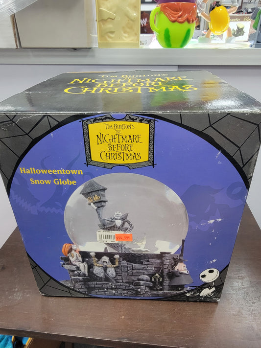 Nightmare Before Christmas Halloweentown Snow Globe