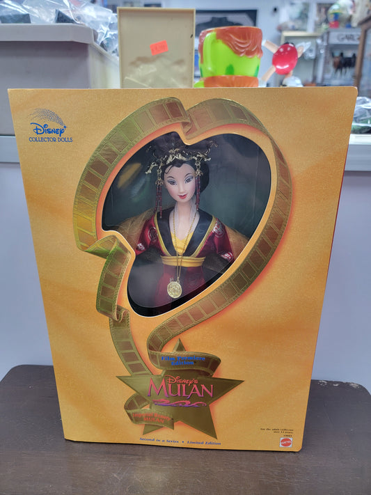 Disney Collector Dolls Film Premiere Edition Imperial Beauty Mulan Doll