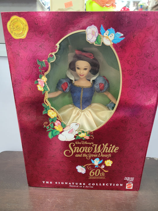 Snow White and the Seven Dwarfs Snow White Doll