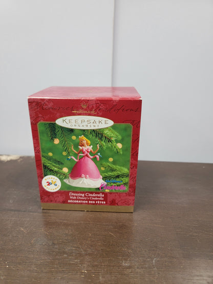 Hallmark Keepsake Ornament Dressing Cinderella