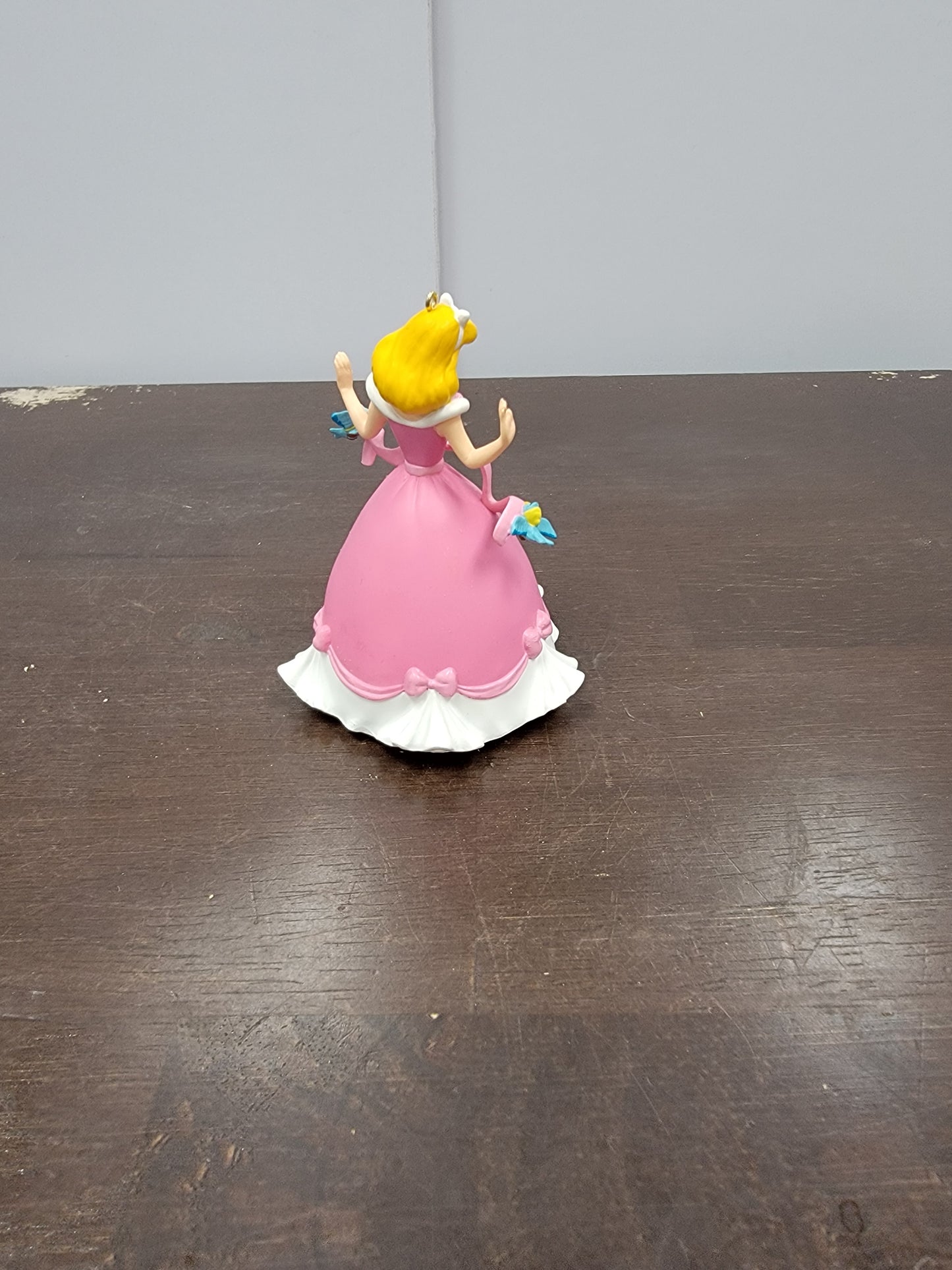 Hallmark Keepsake Ornament Dressing Cinderella