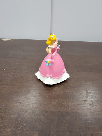 Hallmark Keepsake Ornament Dressing Cinderella