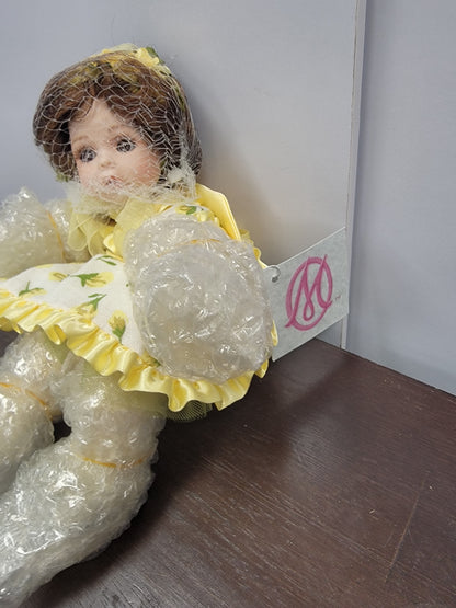 Marie Osmond Yellow Rose of Texas Rose Bud Tiny Tot Doll