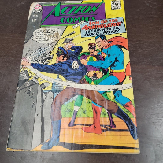 Action Comics Nov. No 356 Comic
