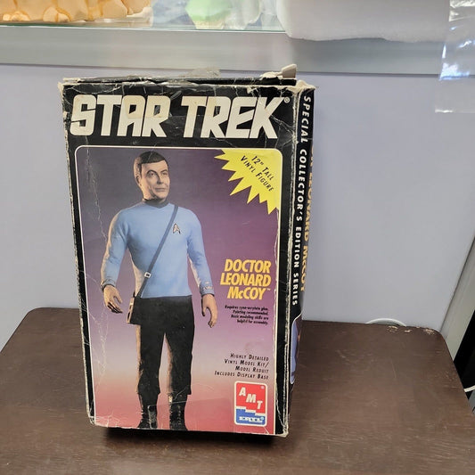 Star Trek Doctor Leonard McCoy Vinyl Model Kit