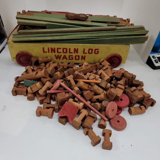 Lincoln Log Wagon and Accessories